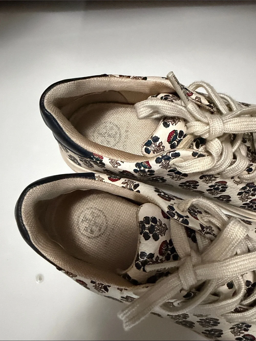Tory Burch tory burch